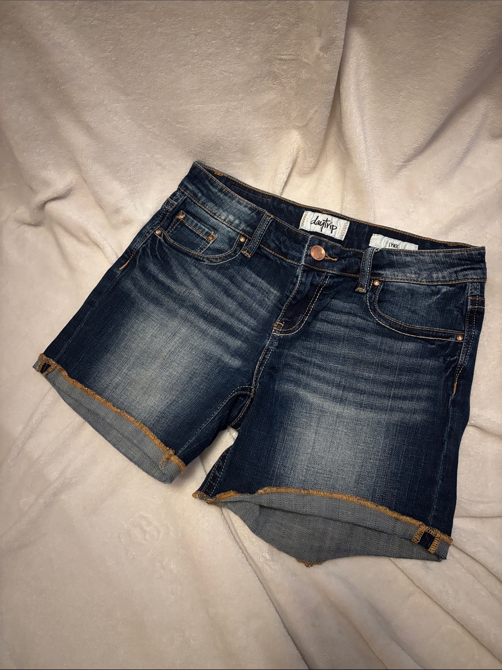 Daytrip Indigo Washed Denim Cutoff Shorts